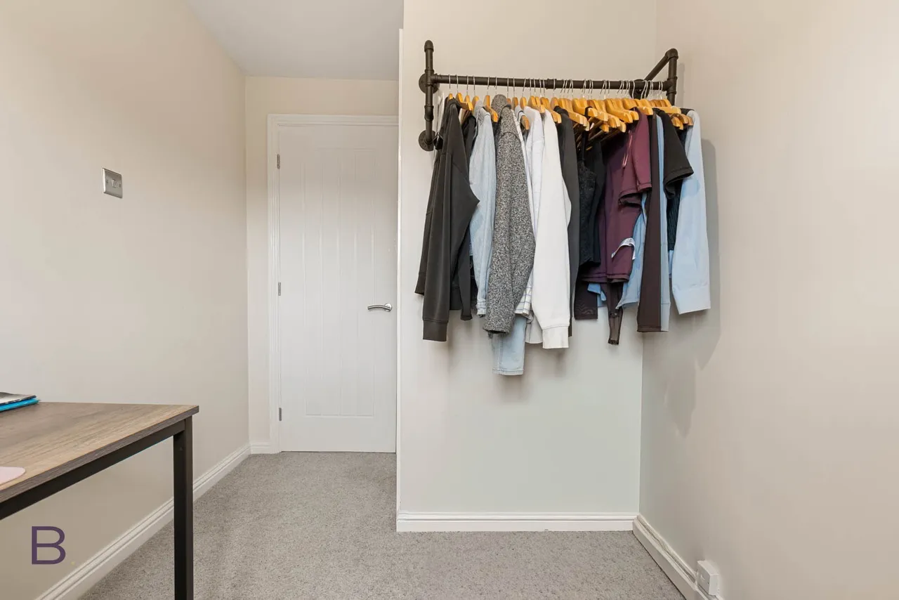 Hall Stone Court, Shelf, HX3, photo 13