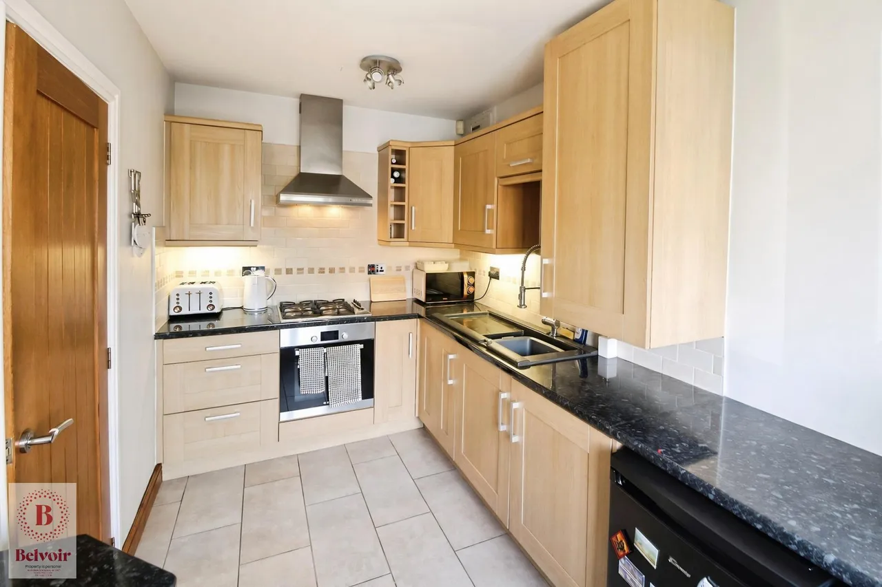 Berwick Drive, Burnley, BB12, photo 4