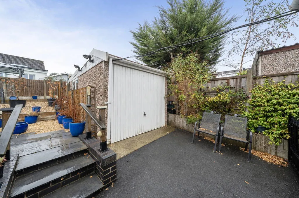 Tennyson Avenue, Shakespeare Gardens, Rugby, CV22 6JH, photo 15