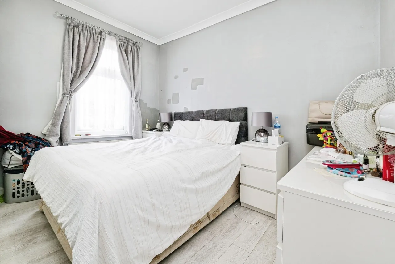 Wortley Road, East Ham, E6, photo 9