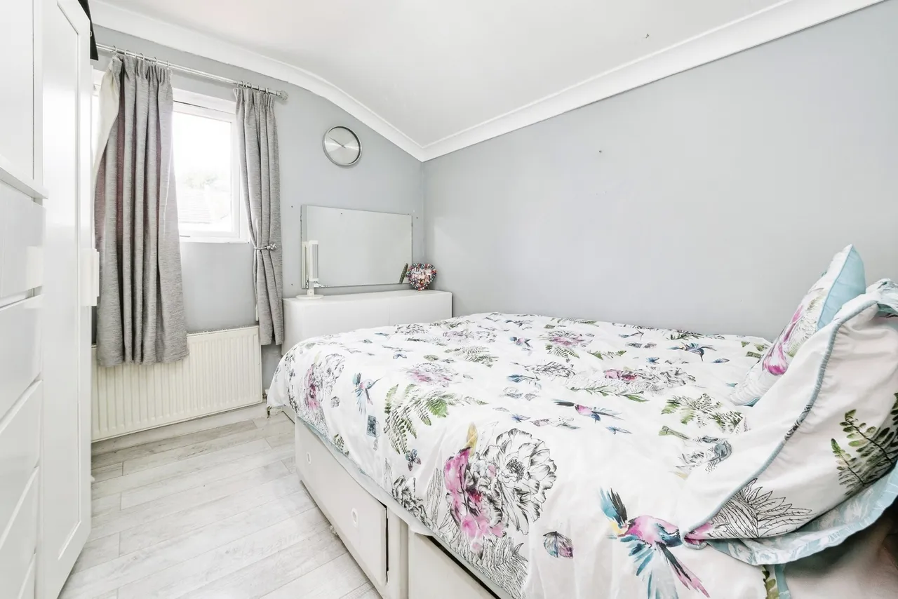 Wortley Road, East Ham, E6, photo 12