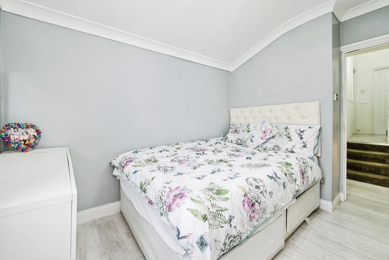 Wortley Road, East Ham, E6, photo 11