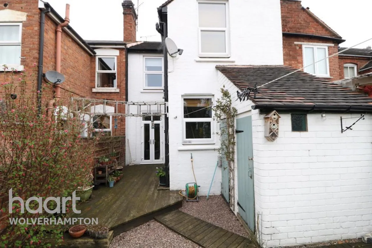 Peel Terrace, ST16, photo 18