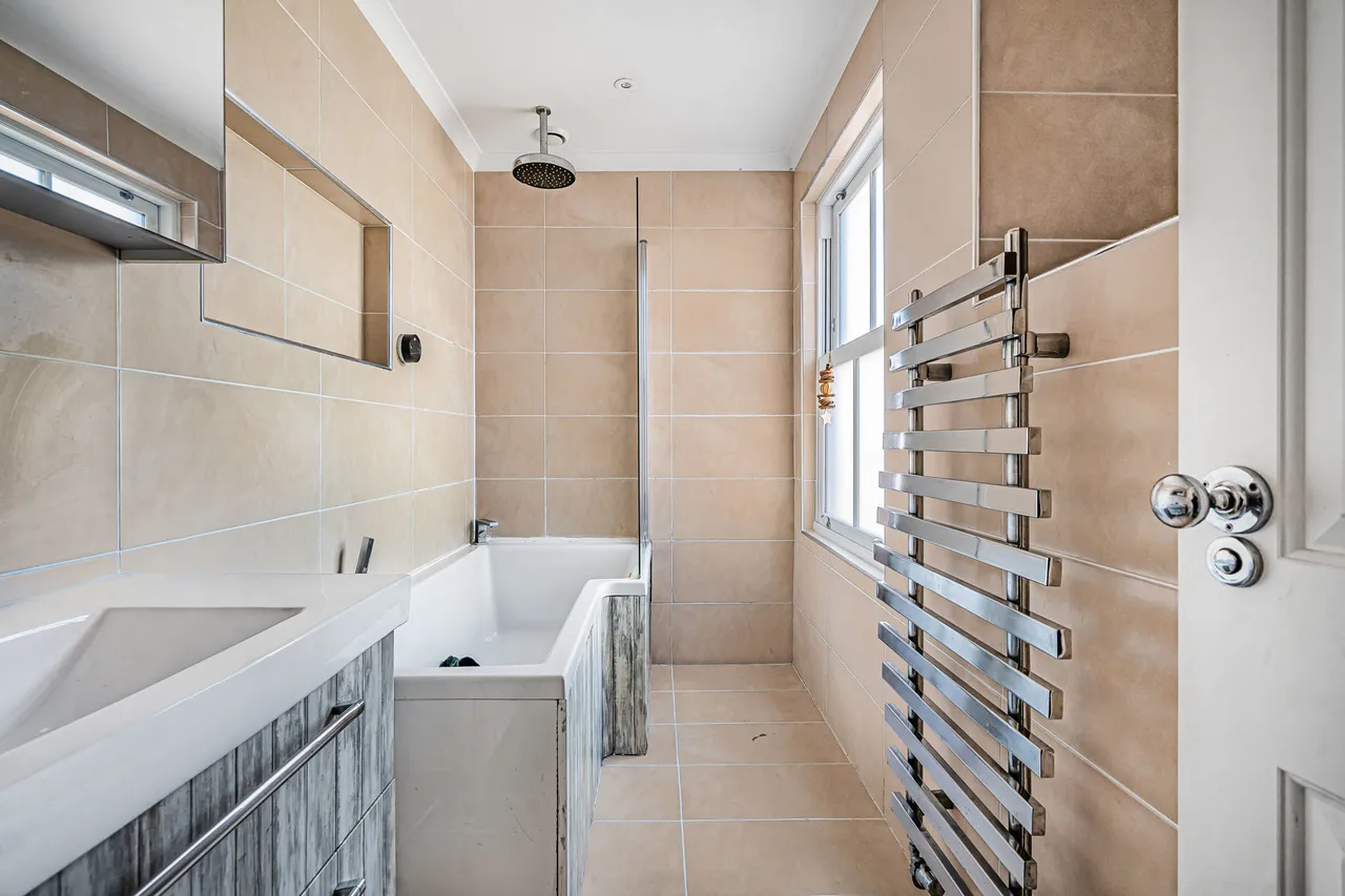 Hallam Road, Godalming, GU7, photo 16