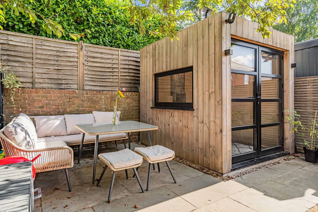 Hallam Road, Godalming, GU7, photo 22