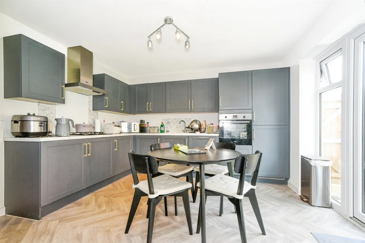 Proctor Way, Faringdon, SN7, photo 2