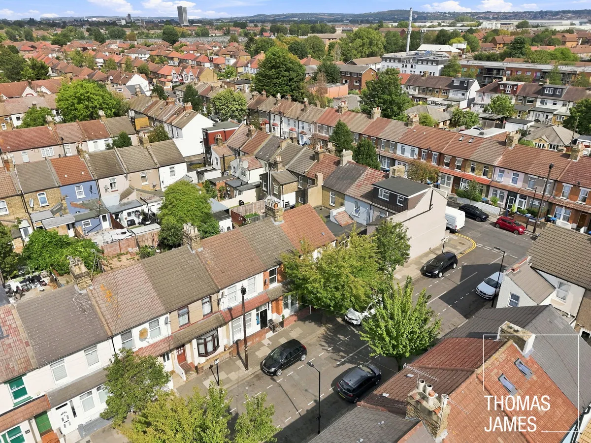 London, N18, photo 16