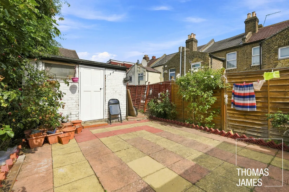London, N18, photo 10