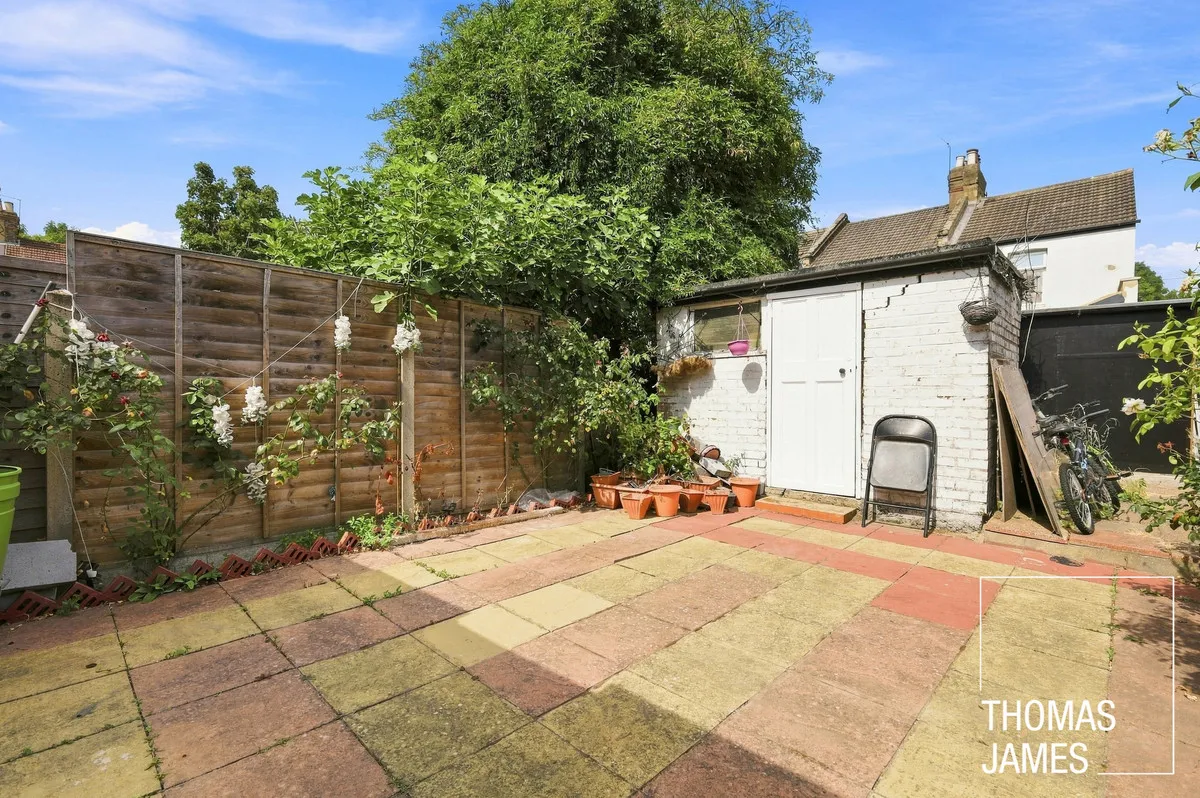 London, N18, photo 12