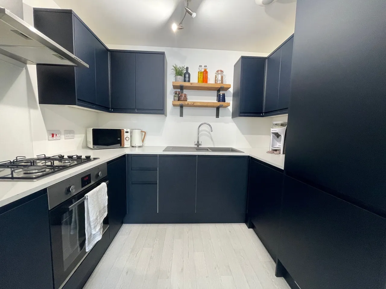 2 bed flat to rent, Reid Crescent, Hellingly, BN27