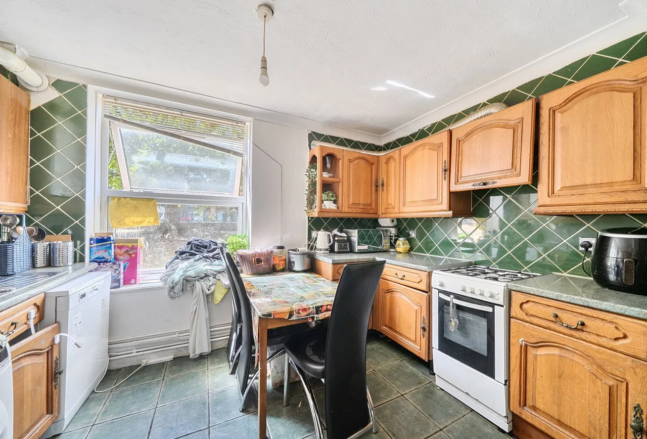 Hatfeild Mead, Morden, SM4 5PE, photo 5