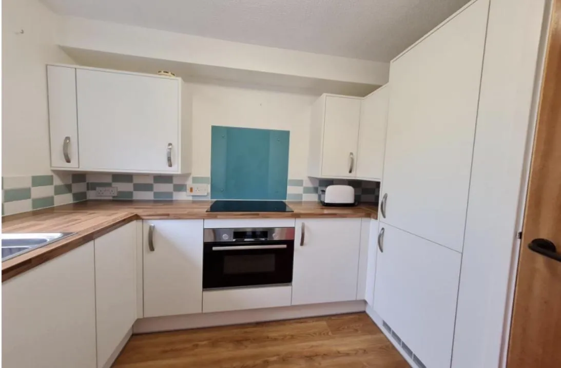 Lincoln Road, Peterborough, PE1, photo 6