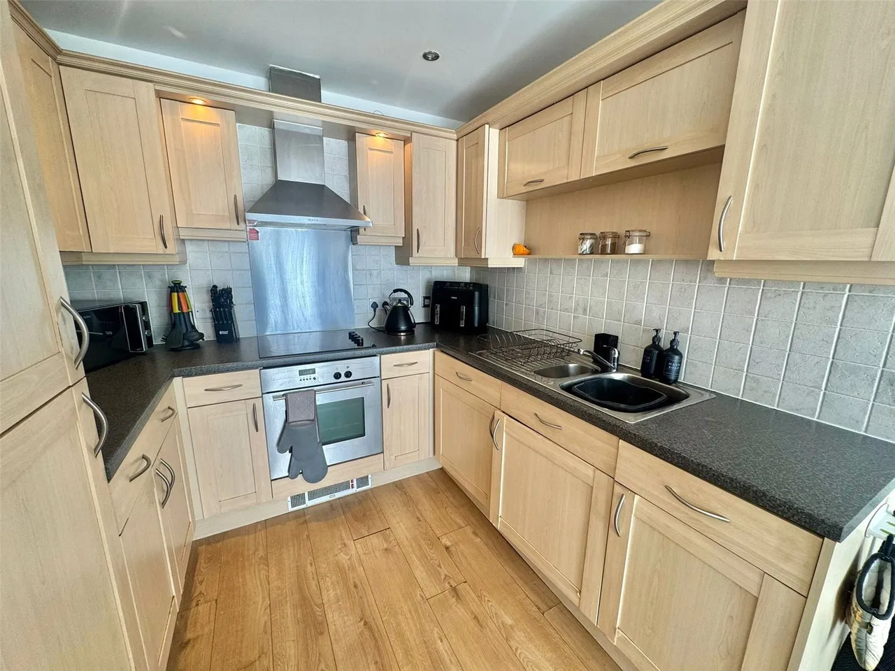 Martins Court, York, North Yorkshire, YO26, photo 4