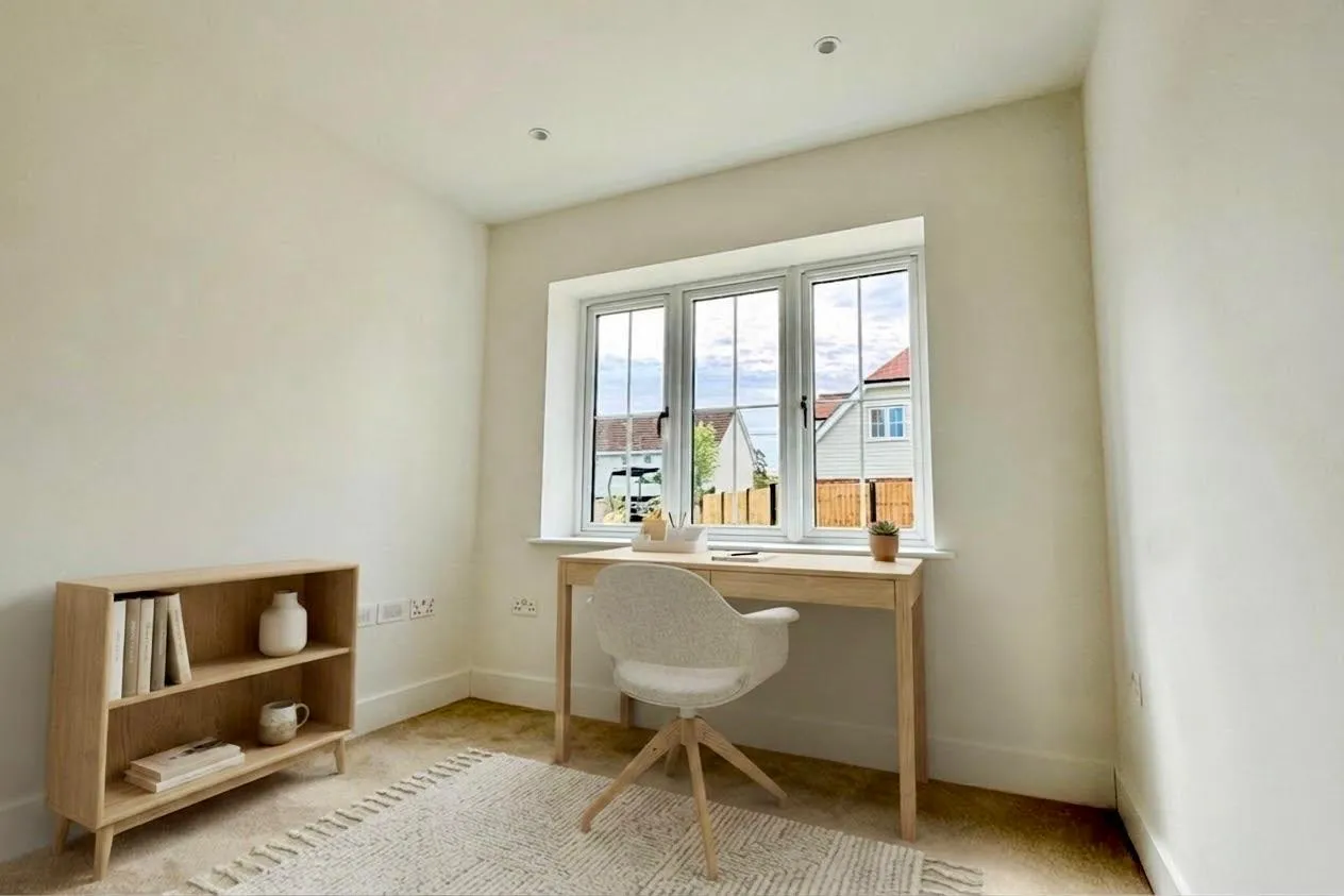 Highfield Road, Ringwood, BH24, photo 9