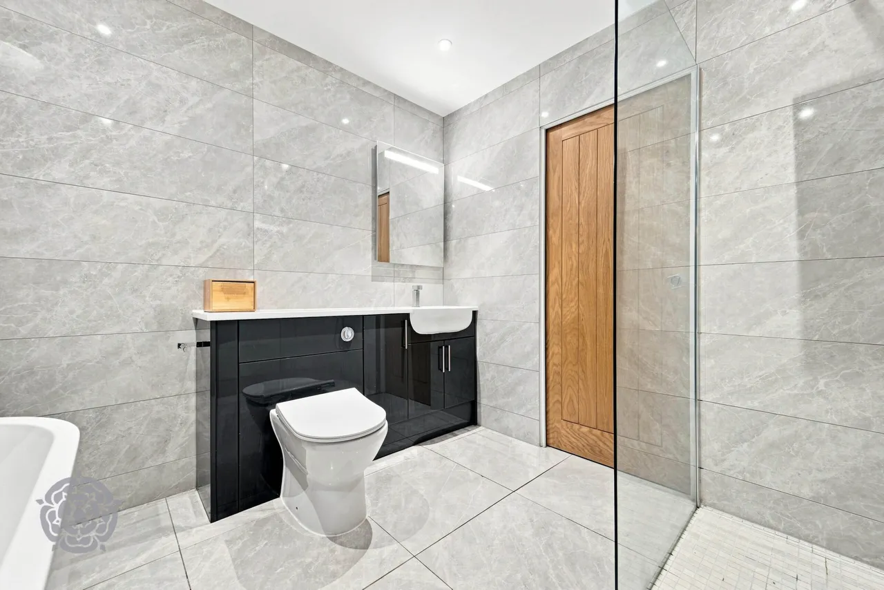 Hunt Fold Drive, Greenmount, Bury, BL8 4QG, photo 22