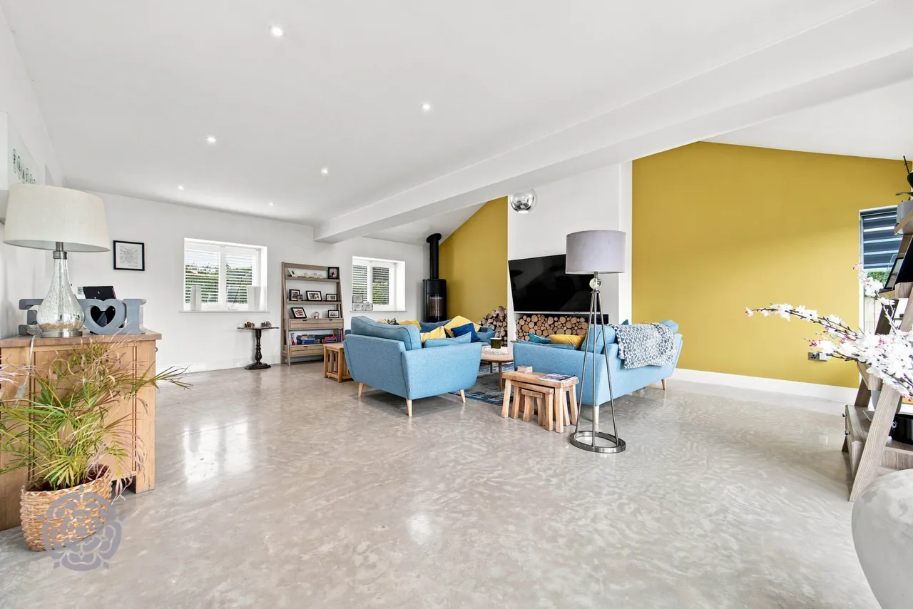 Hunt Fold Drive, Greenmount, Bury, BL8 4QG, photo 6