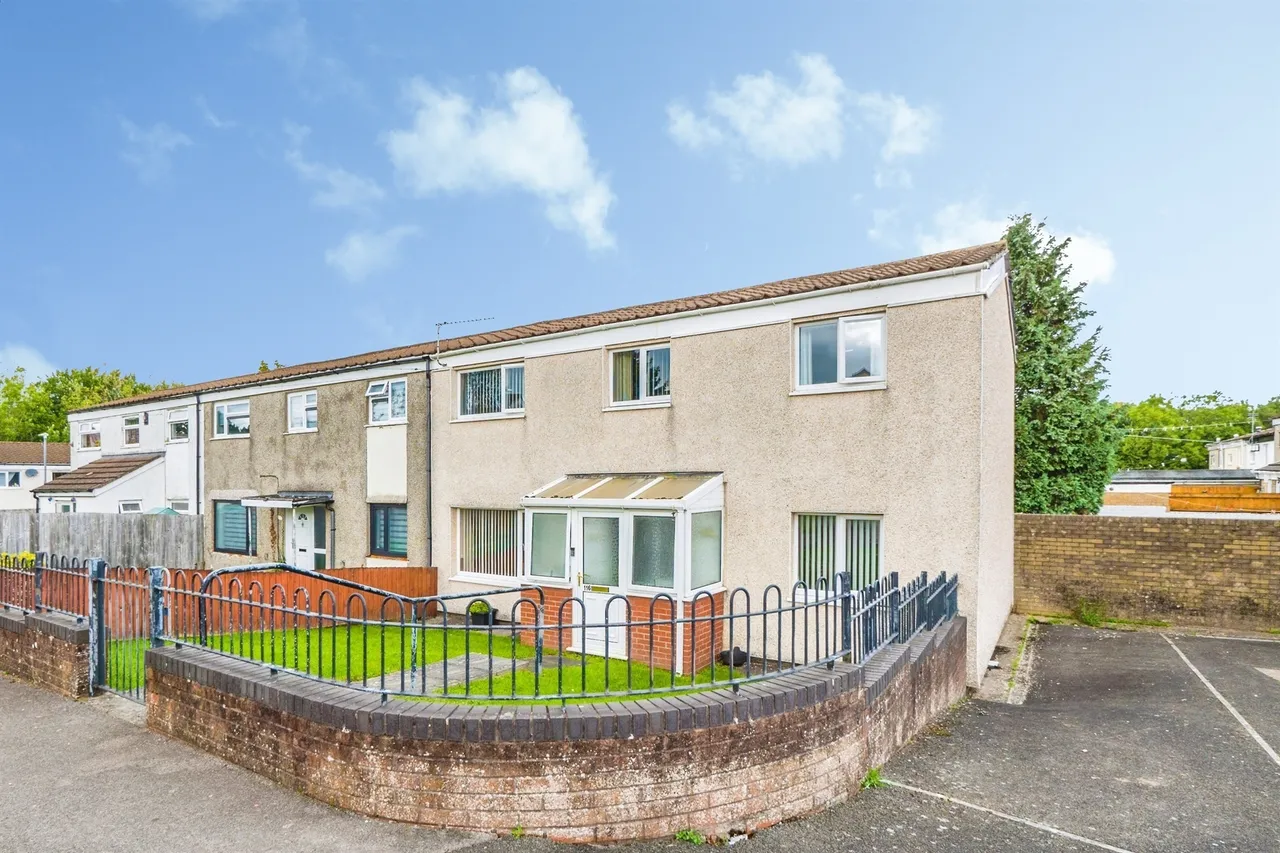 4 bed house for sale, Coed-Y-Gores, Llanedeyrn, CF23