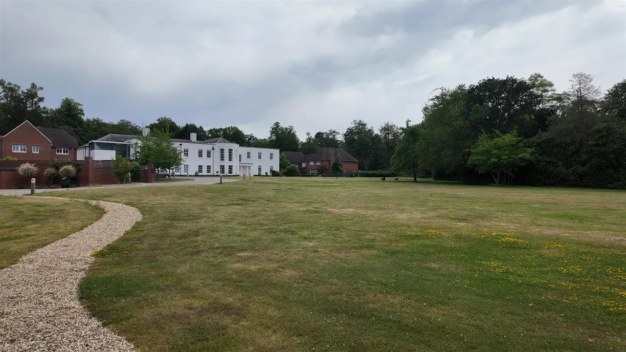 West Common Road, Bromley, photo 17