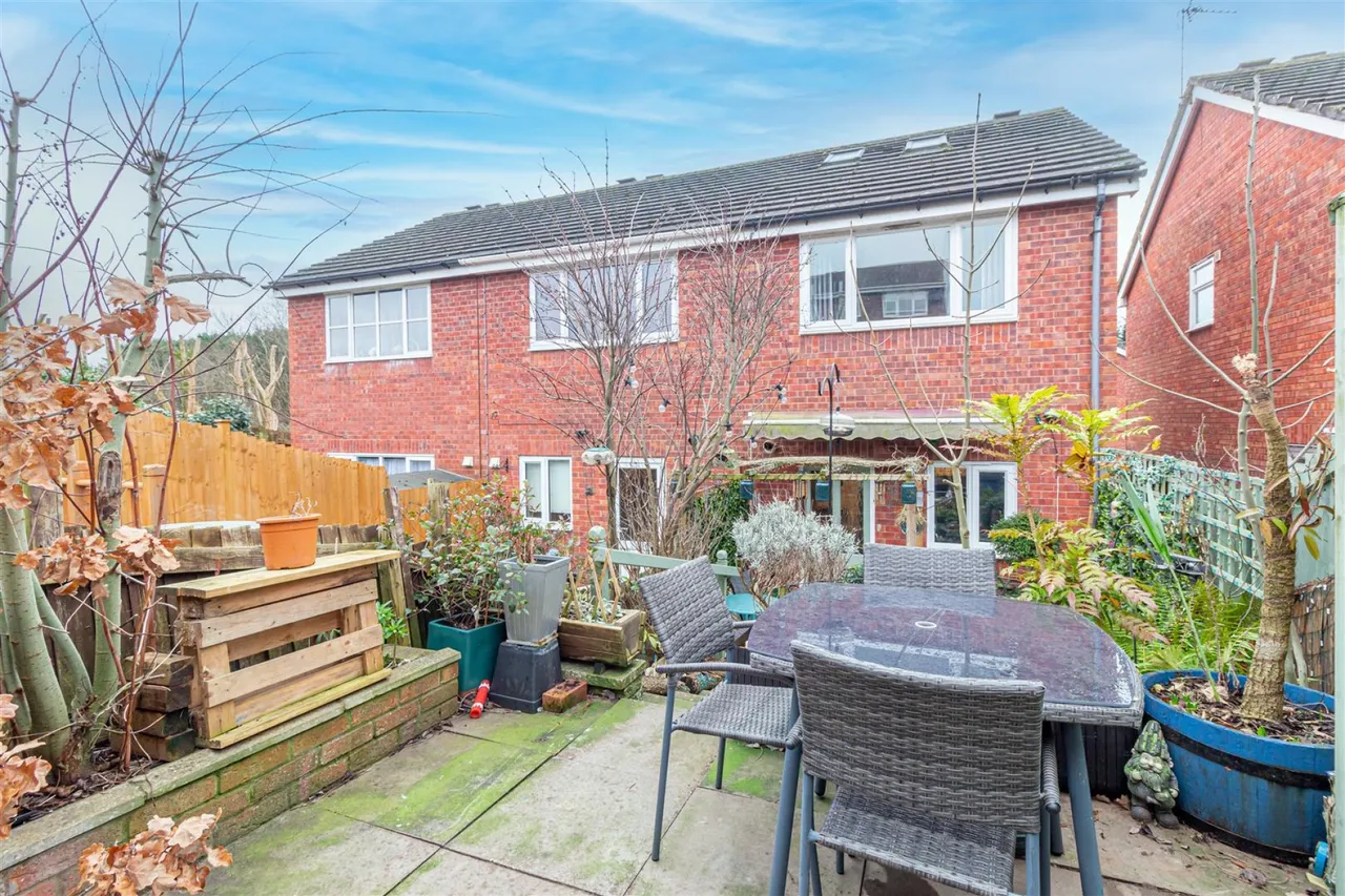 Sanctuary Close, Worcester, WR2, photo 3