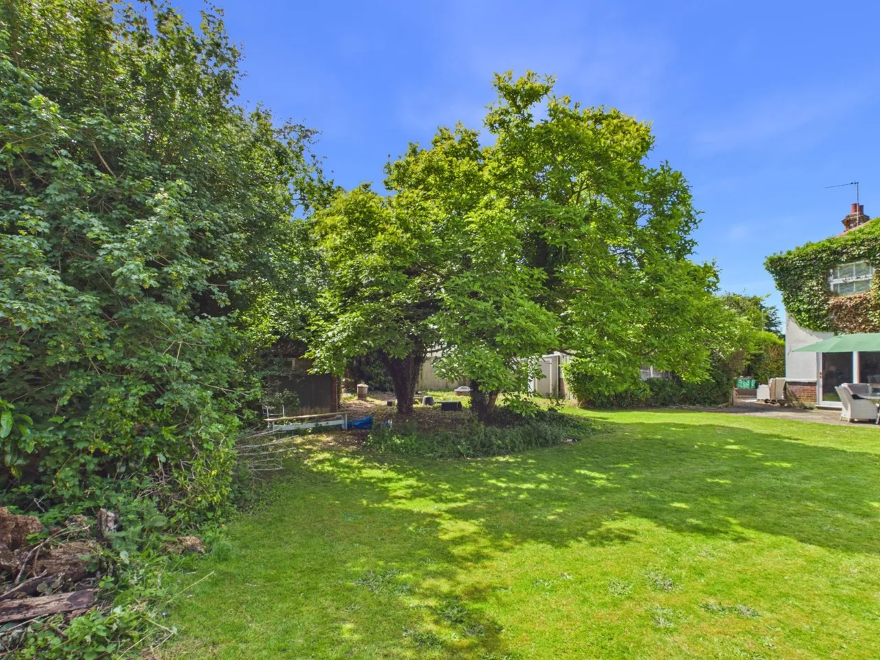 Norfolk Cottage, The Phygtle, SL9, photo 12