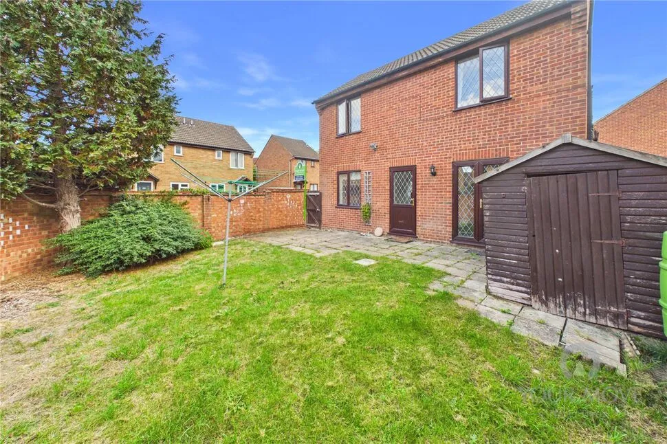 Shatterstone, Northampton, NN4, photo 15