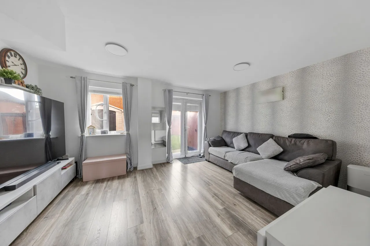 Calgarth Avenue, Warrington, Warrington, WA5 0FN, photo 4
