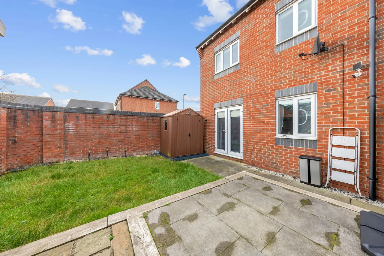 Calgarth Avenue, Warrington, Warrington, WA5 0FN, photo 21