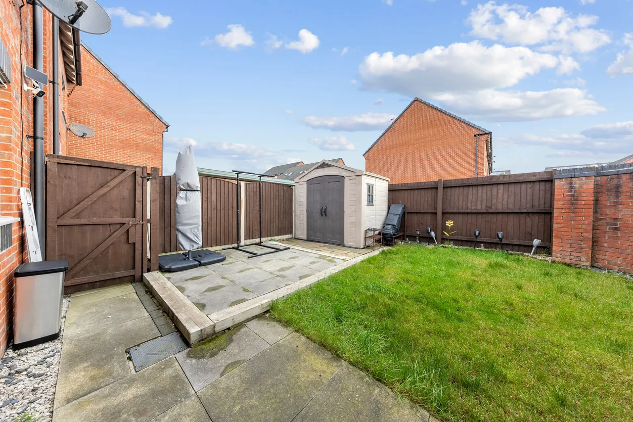 Calgarth Avenue, Warrington, Warrington, WA5 0FN, photo 5