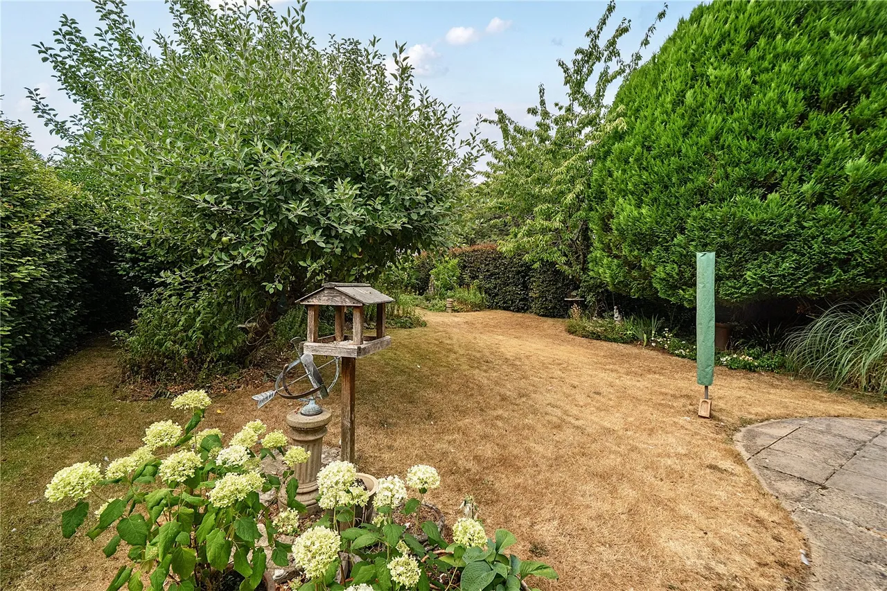 Tunworth Road, Mapledurwell, Basingstoke, Hampshire, RG25 2LU, photo 3