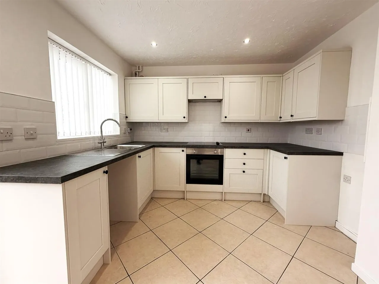 Wooton Close, Redditch, photo 9