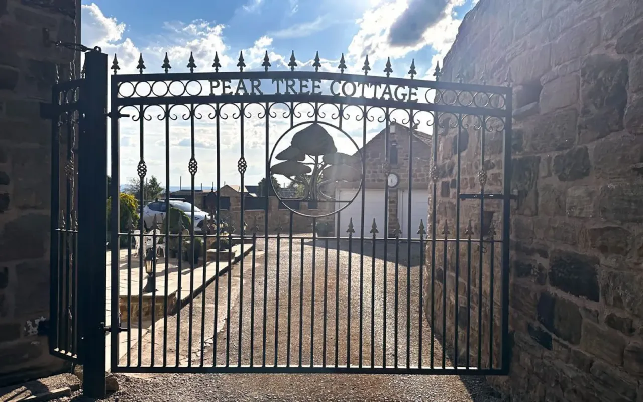 Paddock Road, Staincross, Barnsley, S..., photo 37