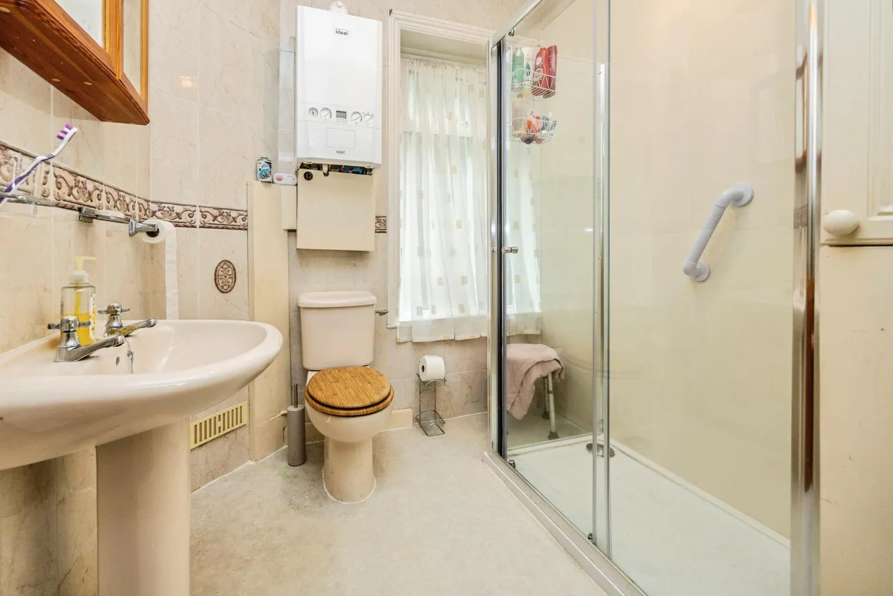Smithy Carr Lane, Brighouse, HD6, photo 13
