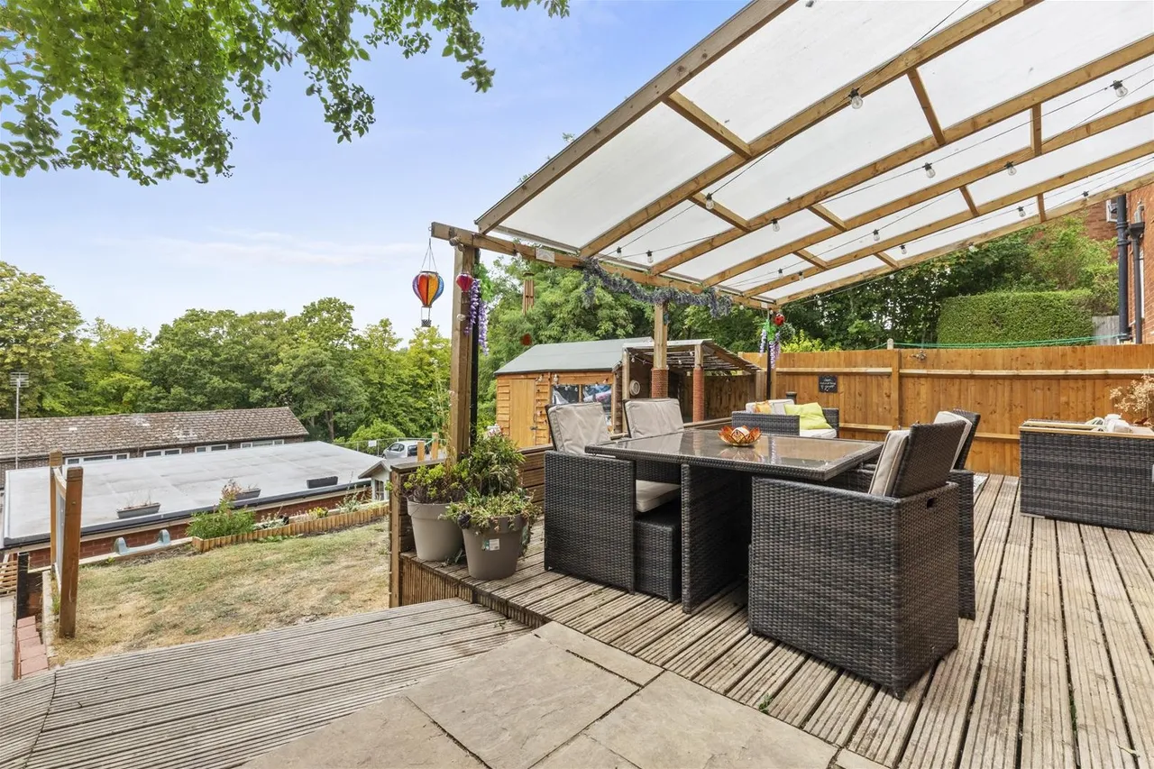 Hillary Road, High Wycombe, HP13, photo 11