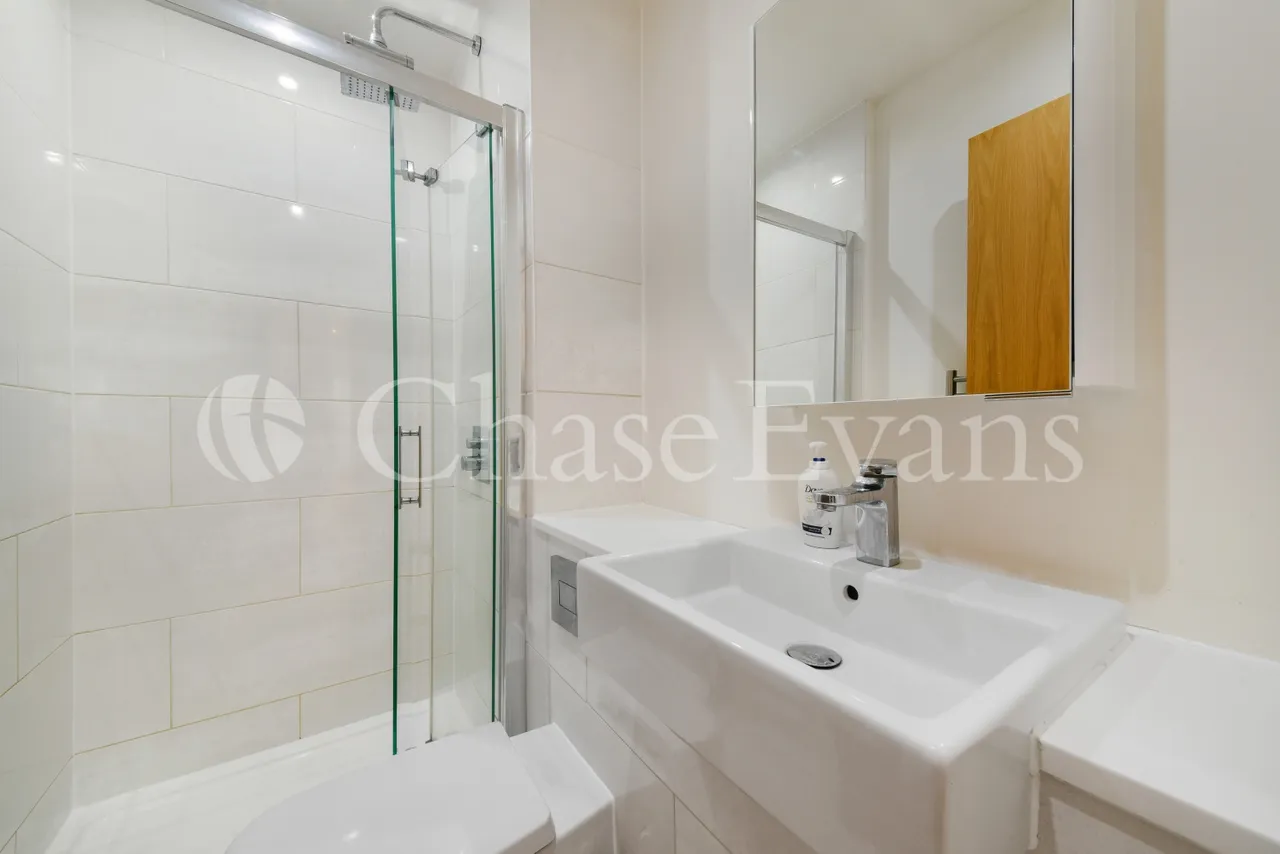 Morello, Cherry Orchard Road, Croydon, London, CR0, photo 5