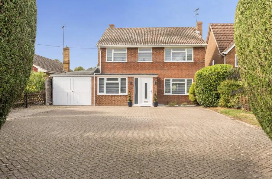 4 bed house for sale, Buckskin Lane, Basingstoke, RG22