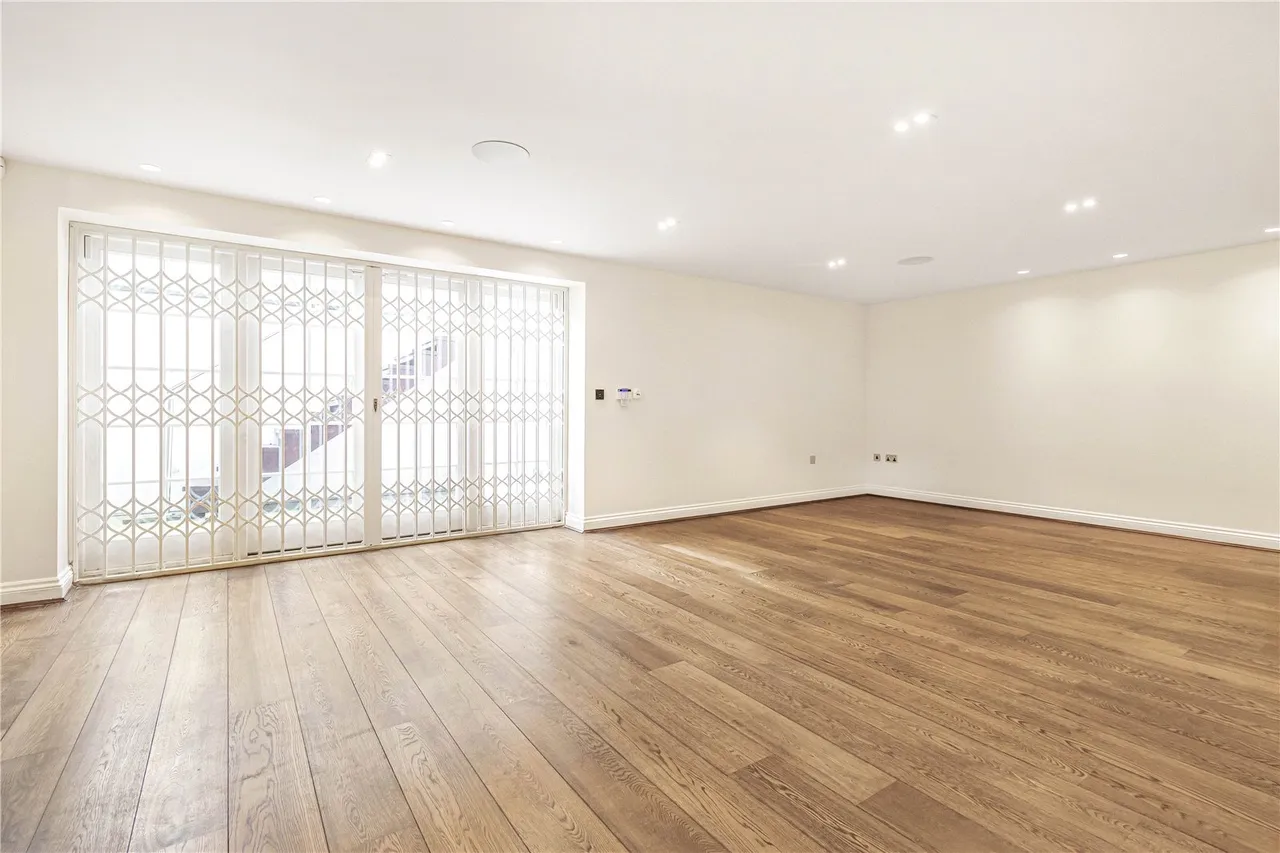 Uphill Road, Mill Hill, London, NW7 4QD, photo 28