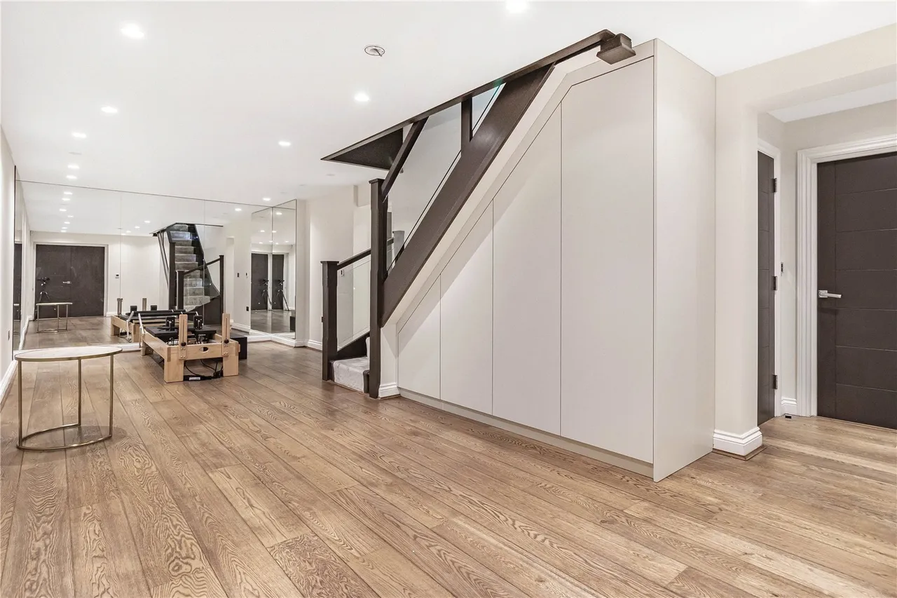 Uphill Road, Mill Hill, London, NW7 4QD, photo 27