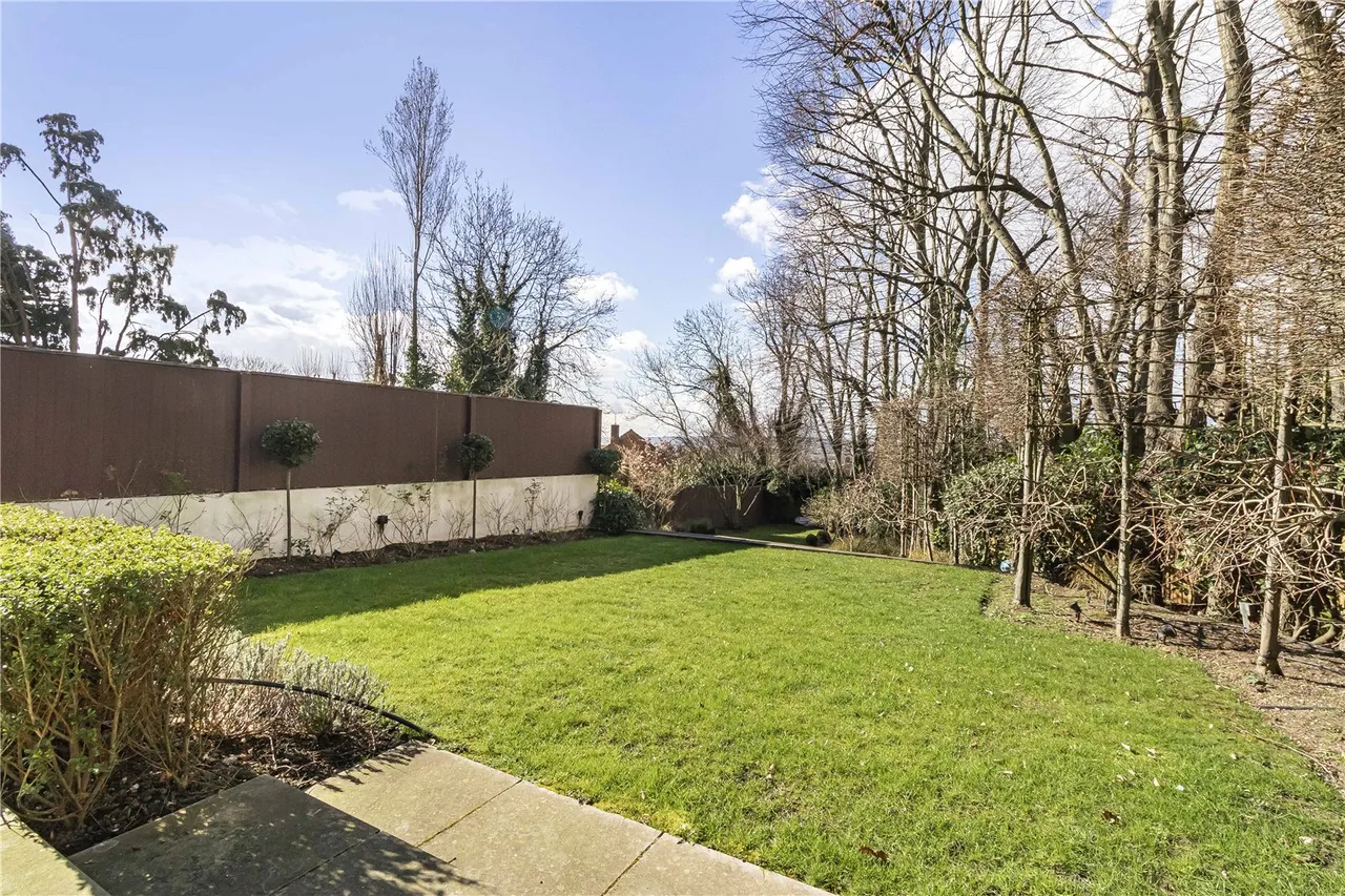 Uphill Road, Mill Hill, London, NW7 4QD, photo 38