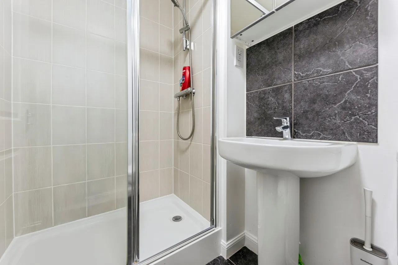 Kings Sconce Avenue, Newark, NG24, photo 11