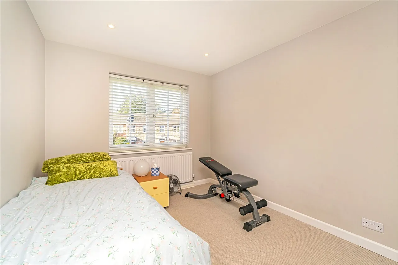 Hollies Close, Twickenham, TW1 4NL, photo 5