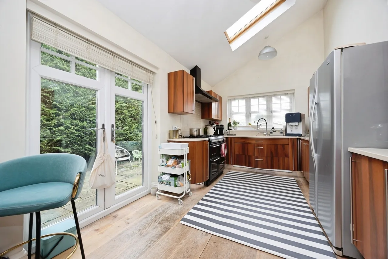 Merrow Street, Guildford, GU4, photo 4