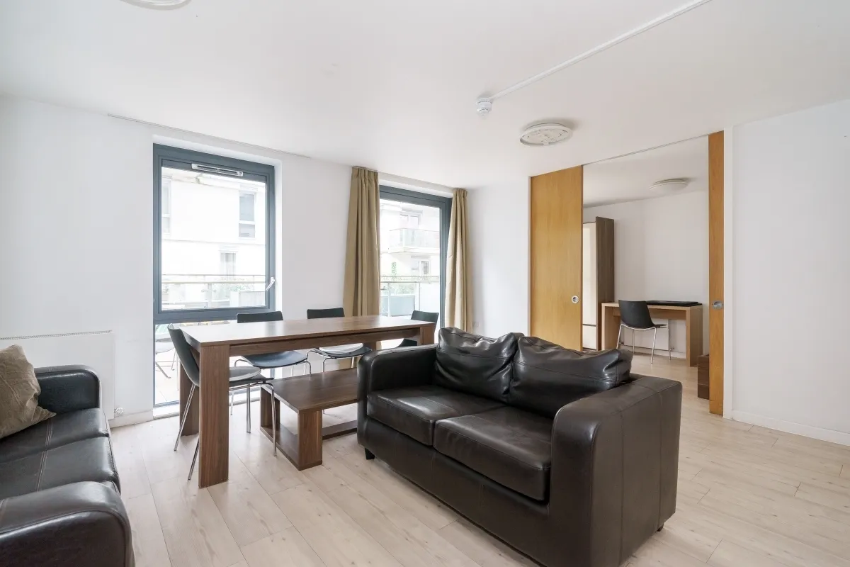 Lakeside Way, Wembley, HA9, photo 8