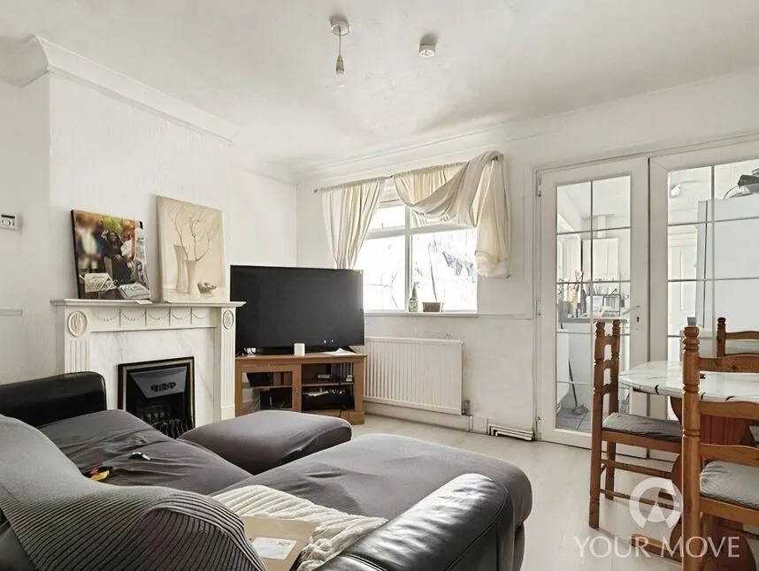 Empress Road, Gravesend, Kent, DA12, photo 2