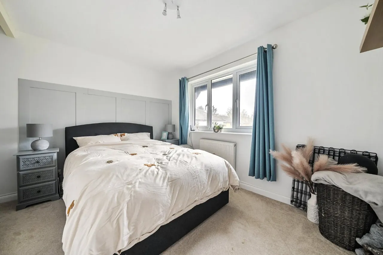 Eyston Drive, Weybridge, Surrey, KT13, photo 7