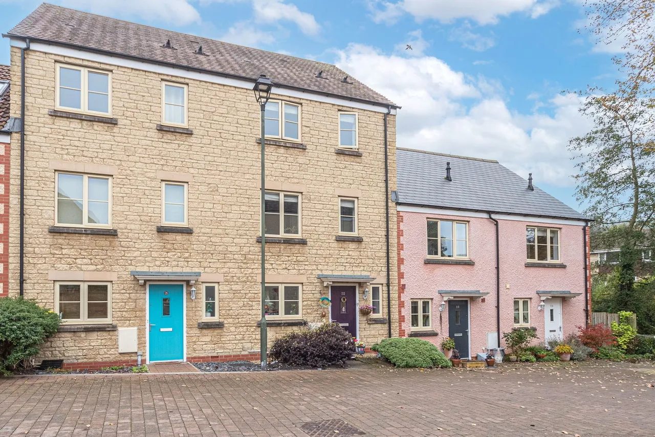 Britannia Mews, Wotton-under-Edge, photo 16