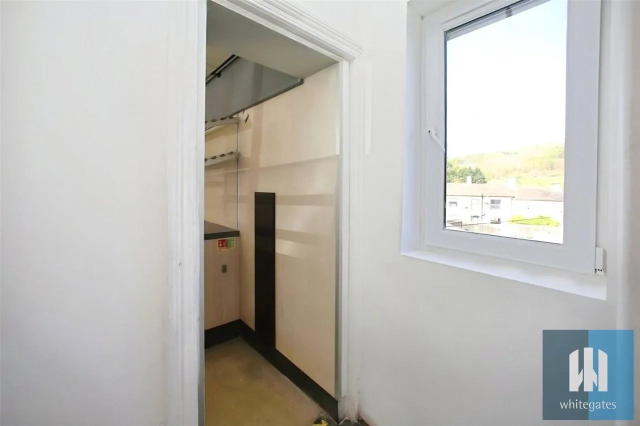 Manchester Road, Linthwaite, HD7, photo 4