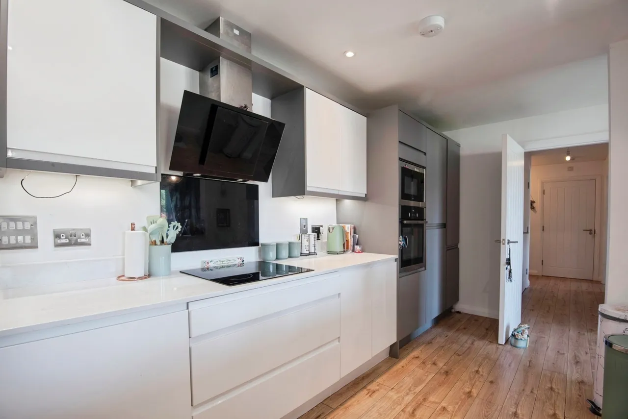 Cooks Way, Hitchin, Hertfordshire, SG4, photo 13