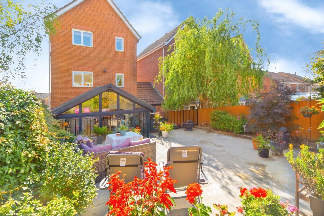 Weir Close, Wigston, LE18, photo 20