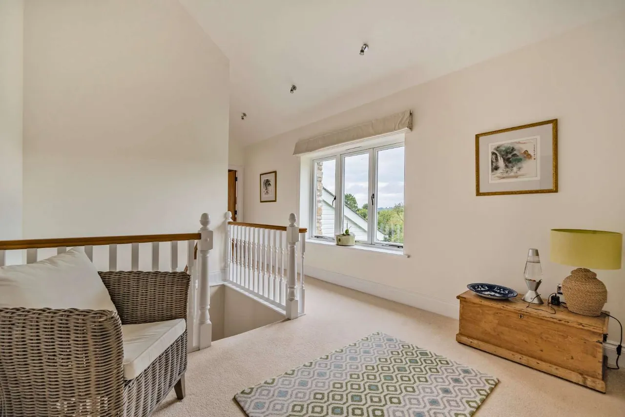 Northleigh, Colyton, EX24, photo 13