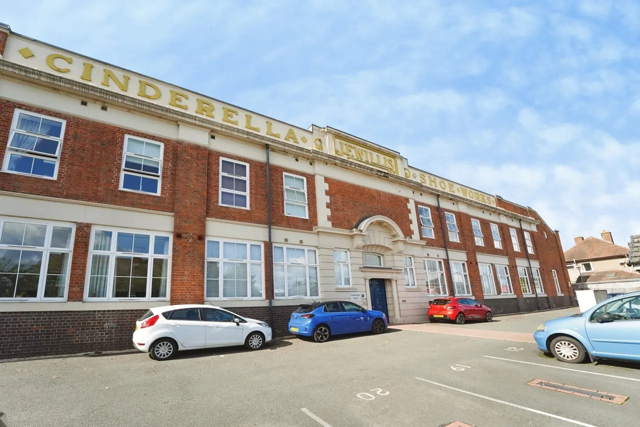 Watery Lane, Worcester, WR2, photo 12